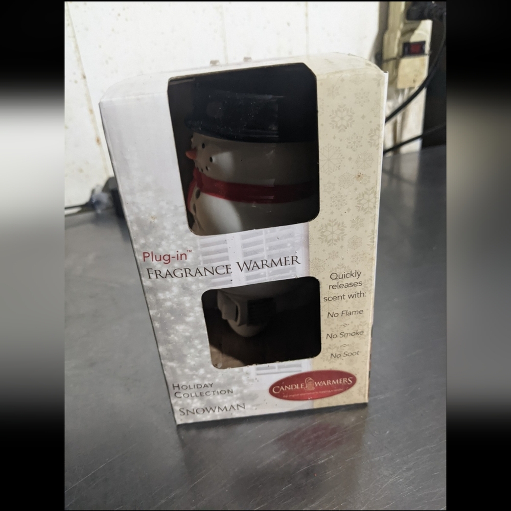 Plug In Fragrance Warmer Holiday Collection Snowman